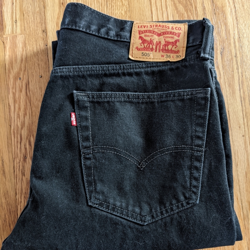 Black Levi Jeans 505 W36 L30